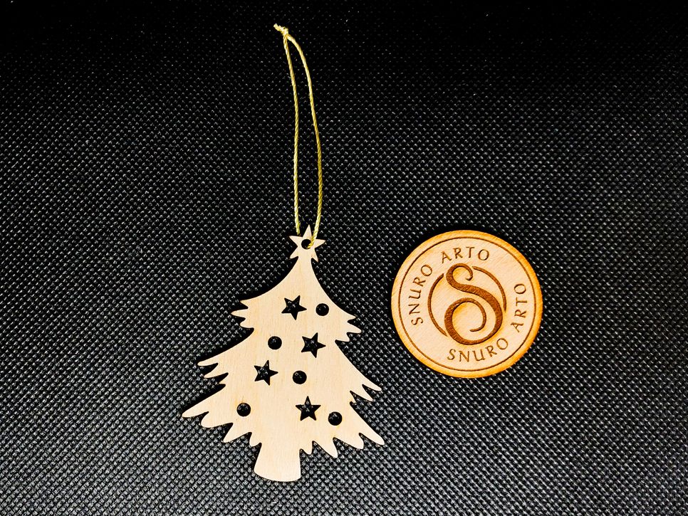 Vánoční dřevěná ozdoba - stromek